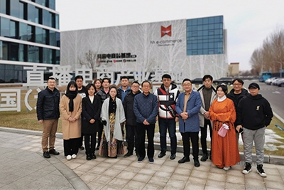 2021年12月9日辽宁文化产业协会领导及企业家朋友到访简报